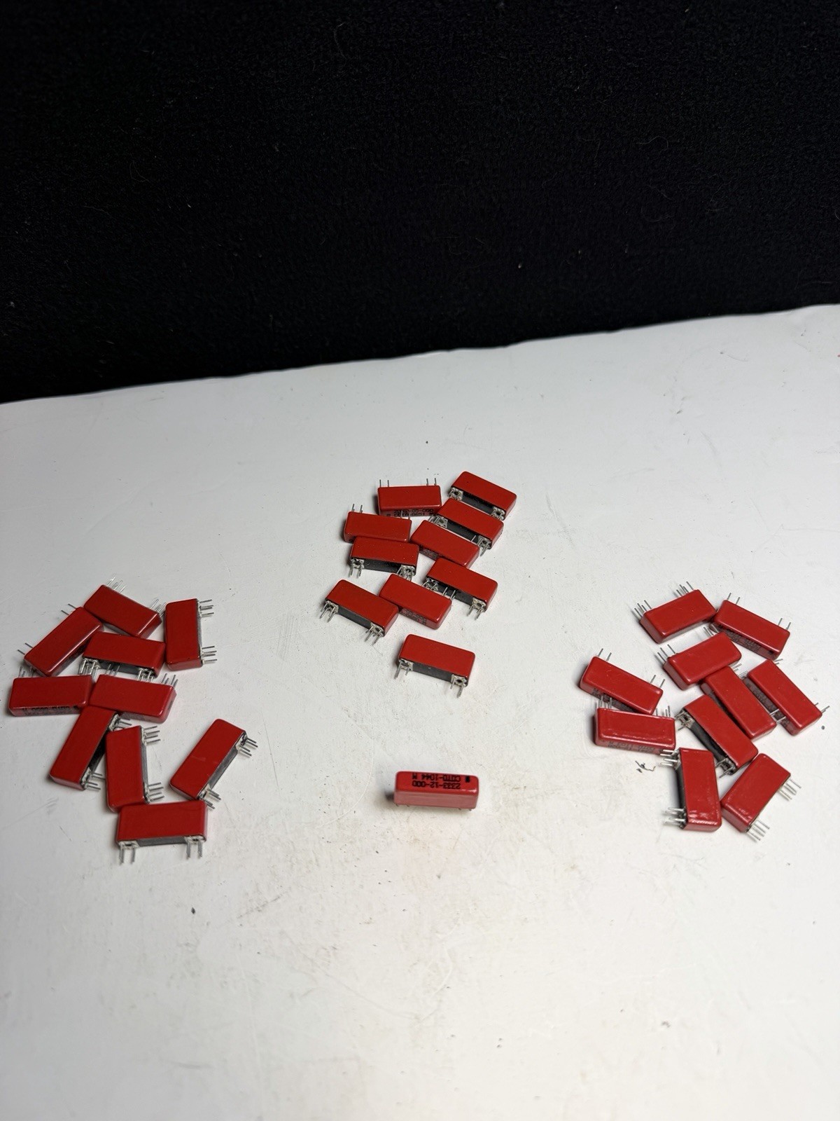 LOT OF 31pcs - COTO 2342-05-000 / 234205000 PICO RELAY USA (NOS)