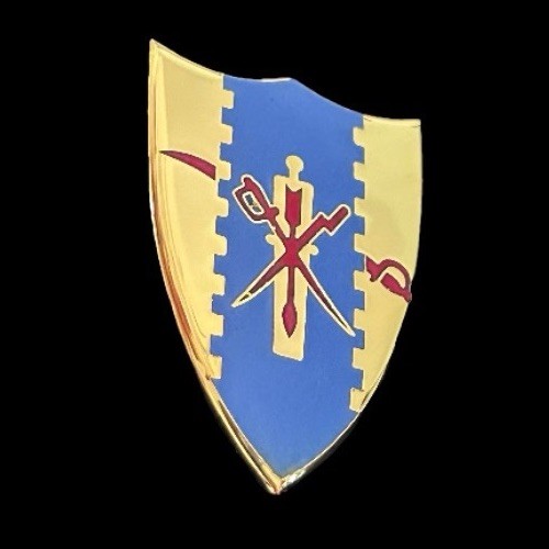 US Army 4th Cavalry Regiment G23 DUI Unit Crest Pin 1993