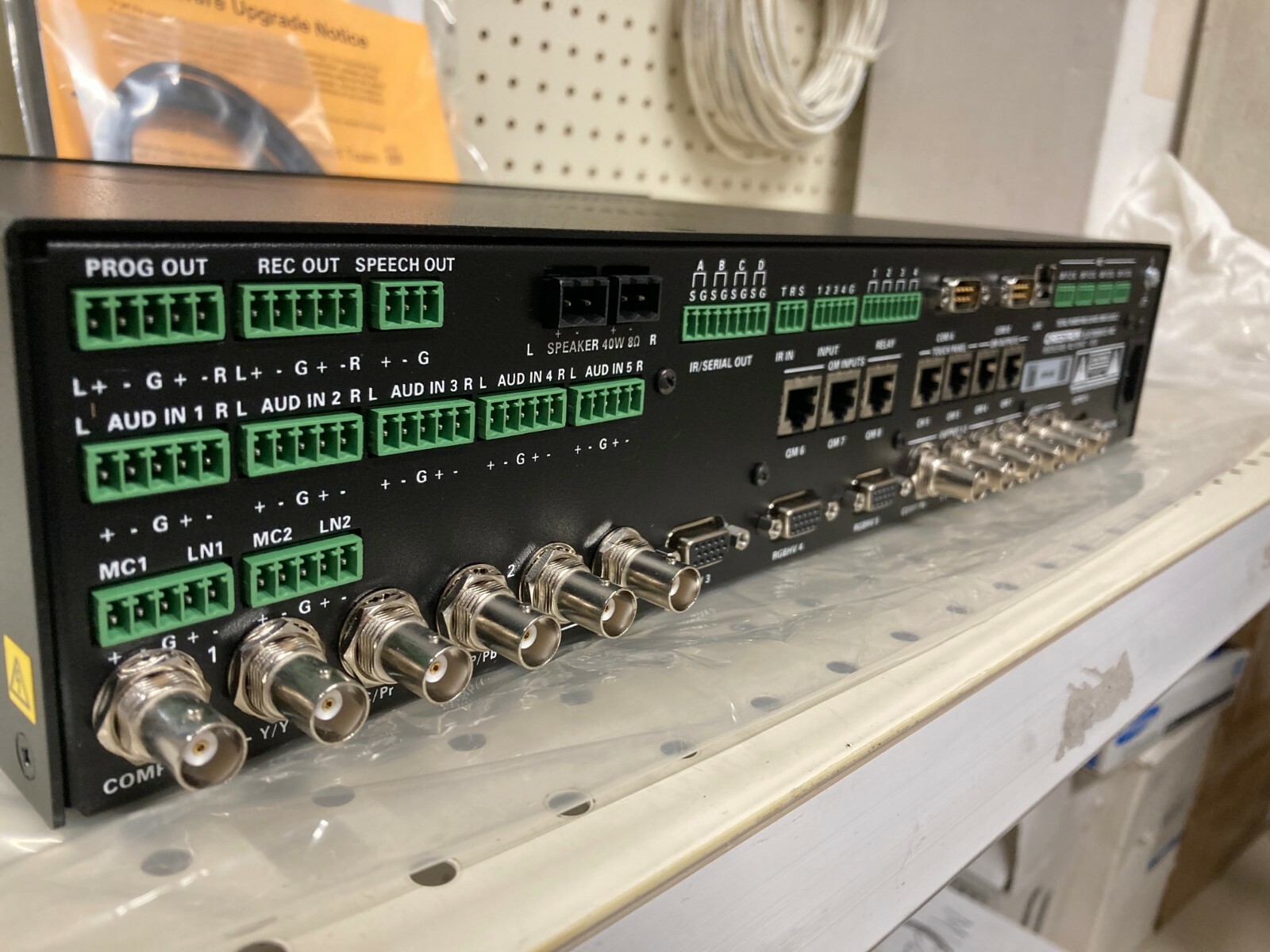 Crestron MPS-300 Multimedia Presentation System 300 Rack Mount Professional