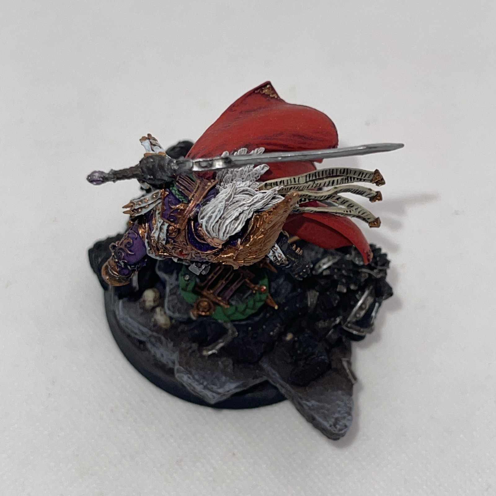 Games Workshop - 30k The Horus Heresy - Primarch Fulgrim - Painted Magnetized ￼