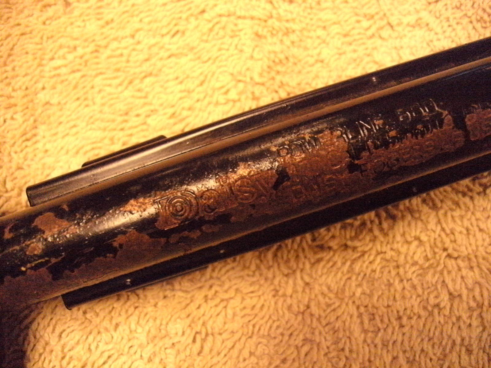 Daisy Powerline Model 880  177 Cal Pellet/ BB Rifle Barrel Cover With Rear Site