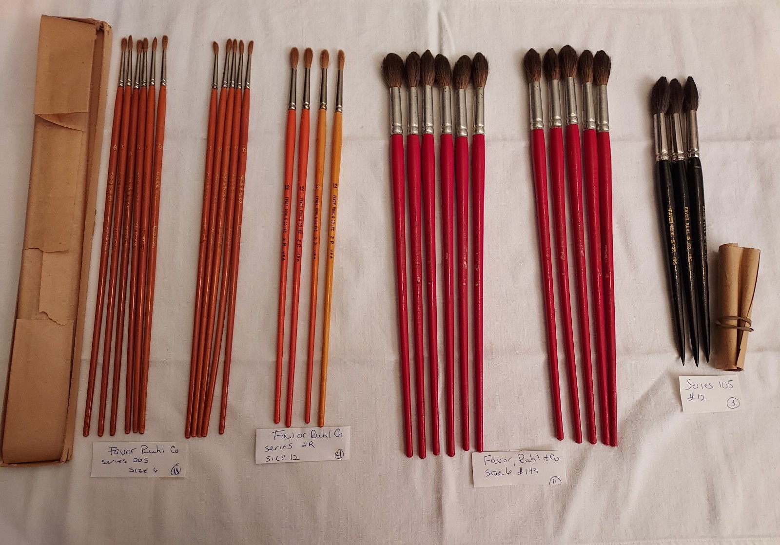 RARE VTG Favor Ruhl & Co. Artist Brushes German & USA Mostly Extra Long Most NEW