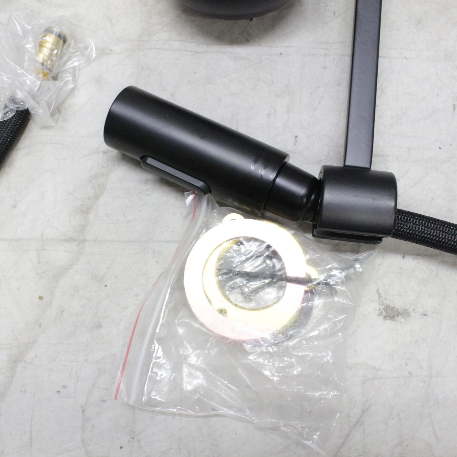 Miseno MNO6557FB Mia Pulldown Kitchen Faucet, Flat Black