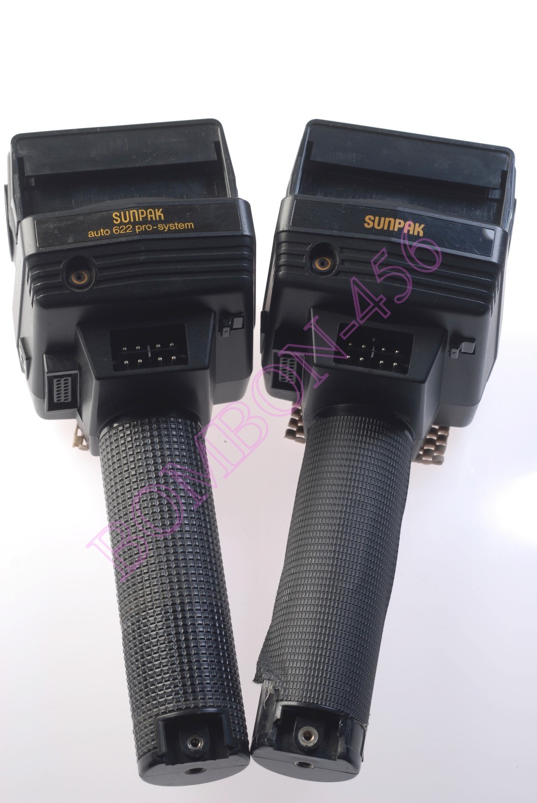 SUNPAK 622 PRO FLASH,  GOOD WORKING CONDITION. TESTED. (X2 PRO FLASHES)