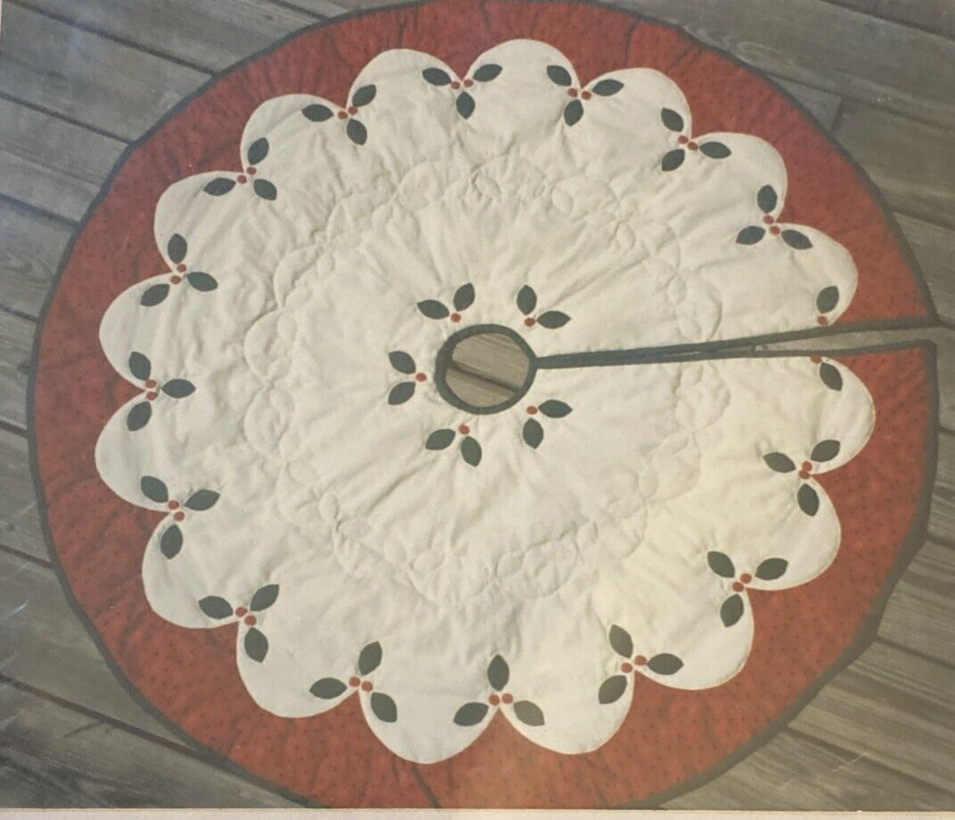 Vtg Rare Luck Duck Designs HOLLY TREE SKIRT Quilt 1991 pattern #LDD-Q8