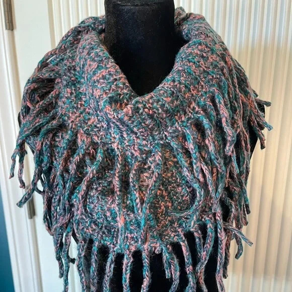 Colorful Fringe Green & Pink Knit Infinity Scarf B1