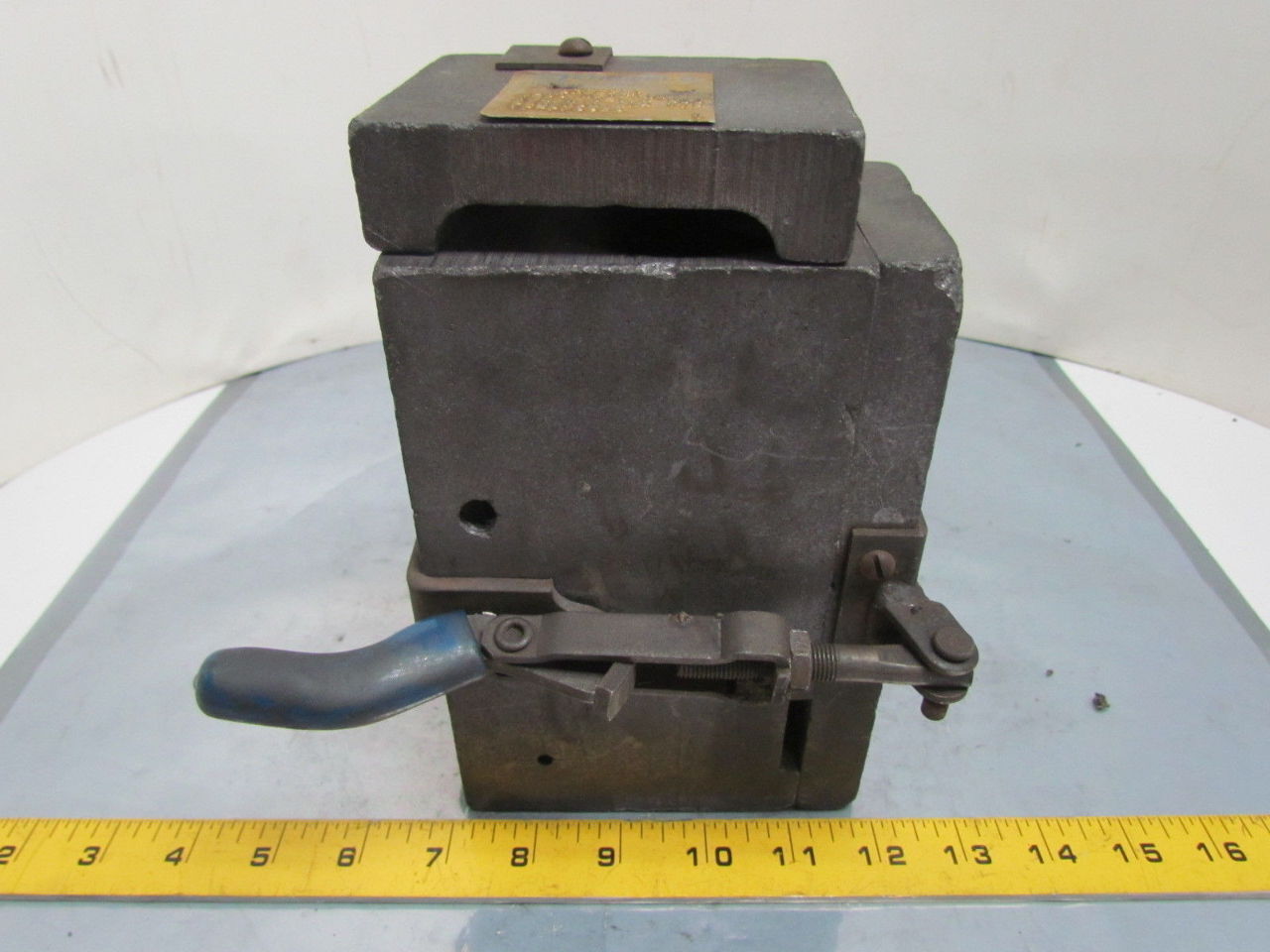 Cadweld BREEFEF IP-P/6626 1/4X1-1/4 Bus Bar Run & Tap Mold