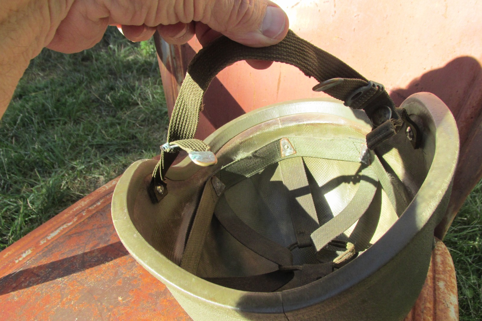 United States Military PASGT - UNICOR Combat Helmet Medium