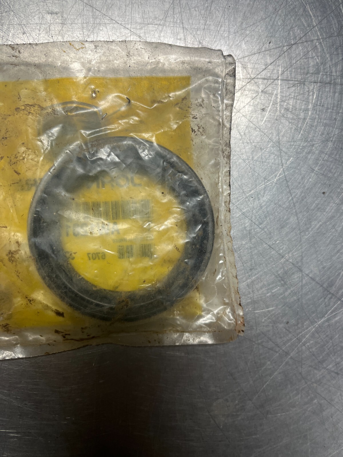 AW12011 OEM John Deere SEAL