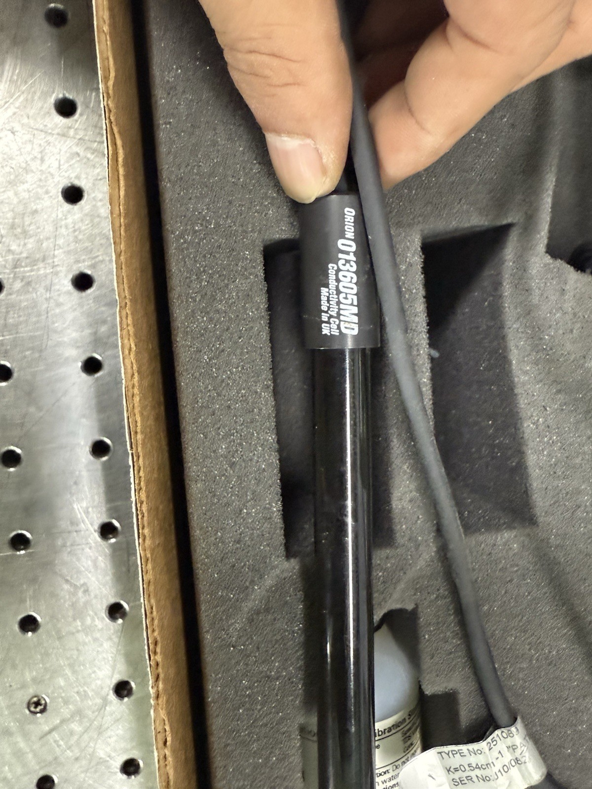Thermo Orion 013605MD Conductivity Salinity Probe Kit w/ Calibration Solutions