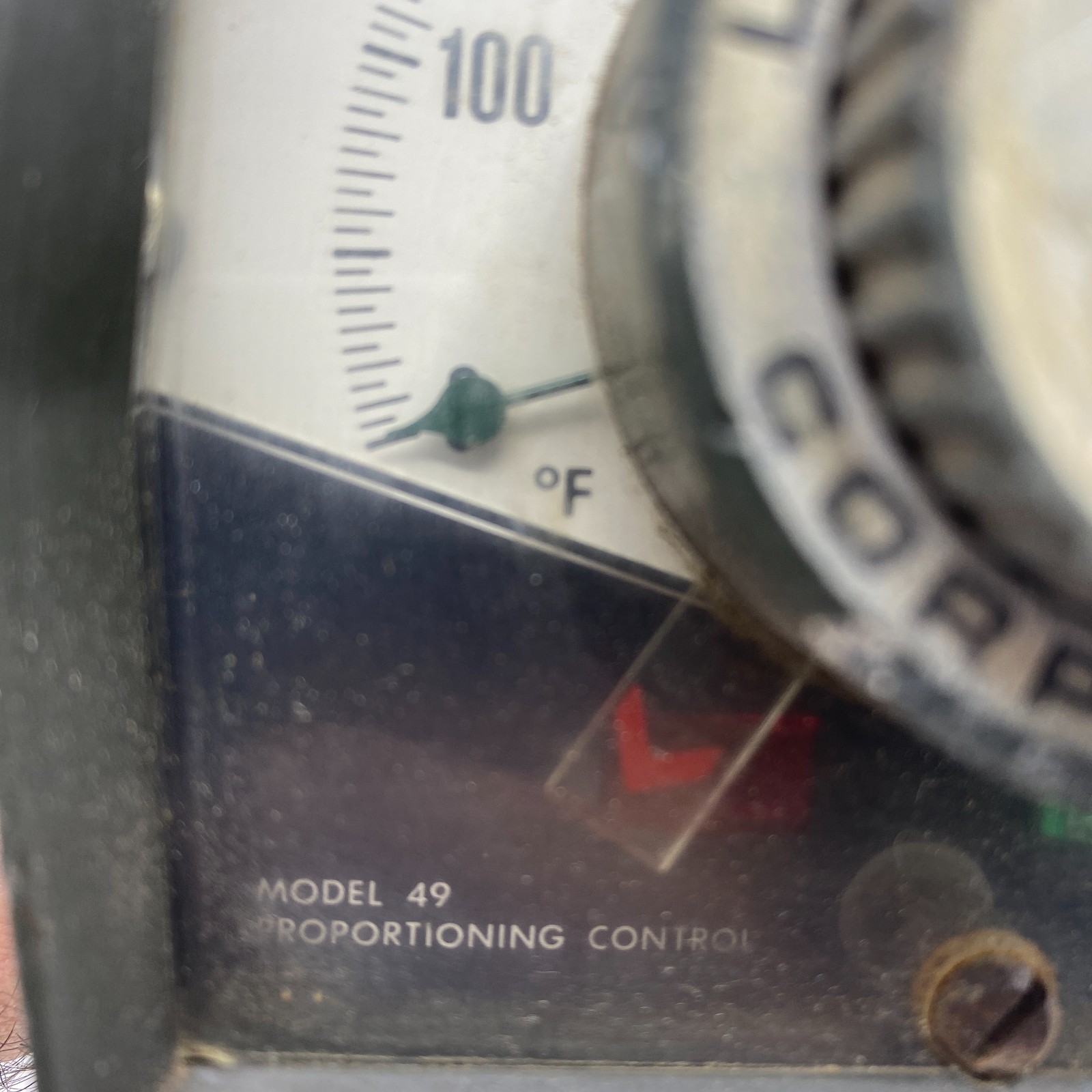 LOVE CONTROLS MODEL 49 TEMPERATURE CONTROLLER, ROPORTIONING CONTROLS