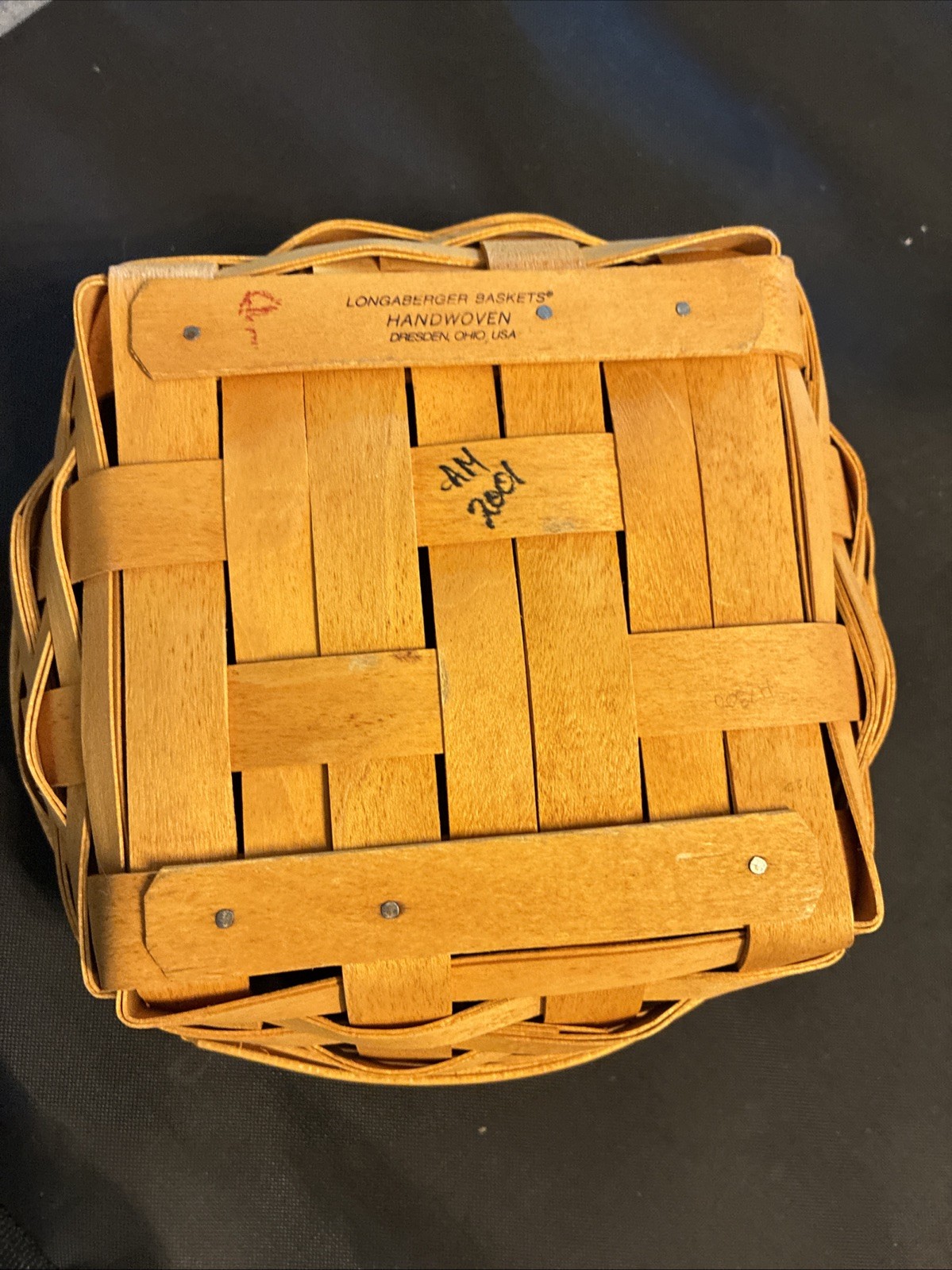 2001 Signed Longaberger Basket Small Round Catchall 7.5"x3"