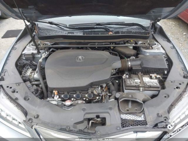 TLX 2016 Glove Box 4923639