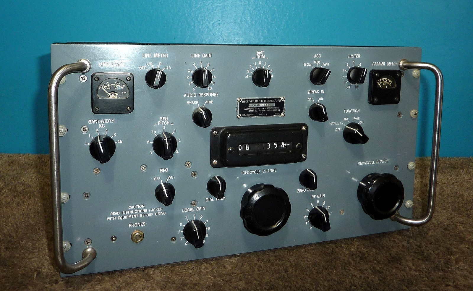 EAC R-390A/URR Radio Receiver Completely Overhauled by W6IRD Excellent Condition