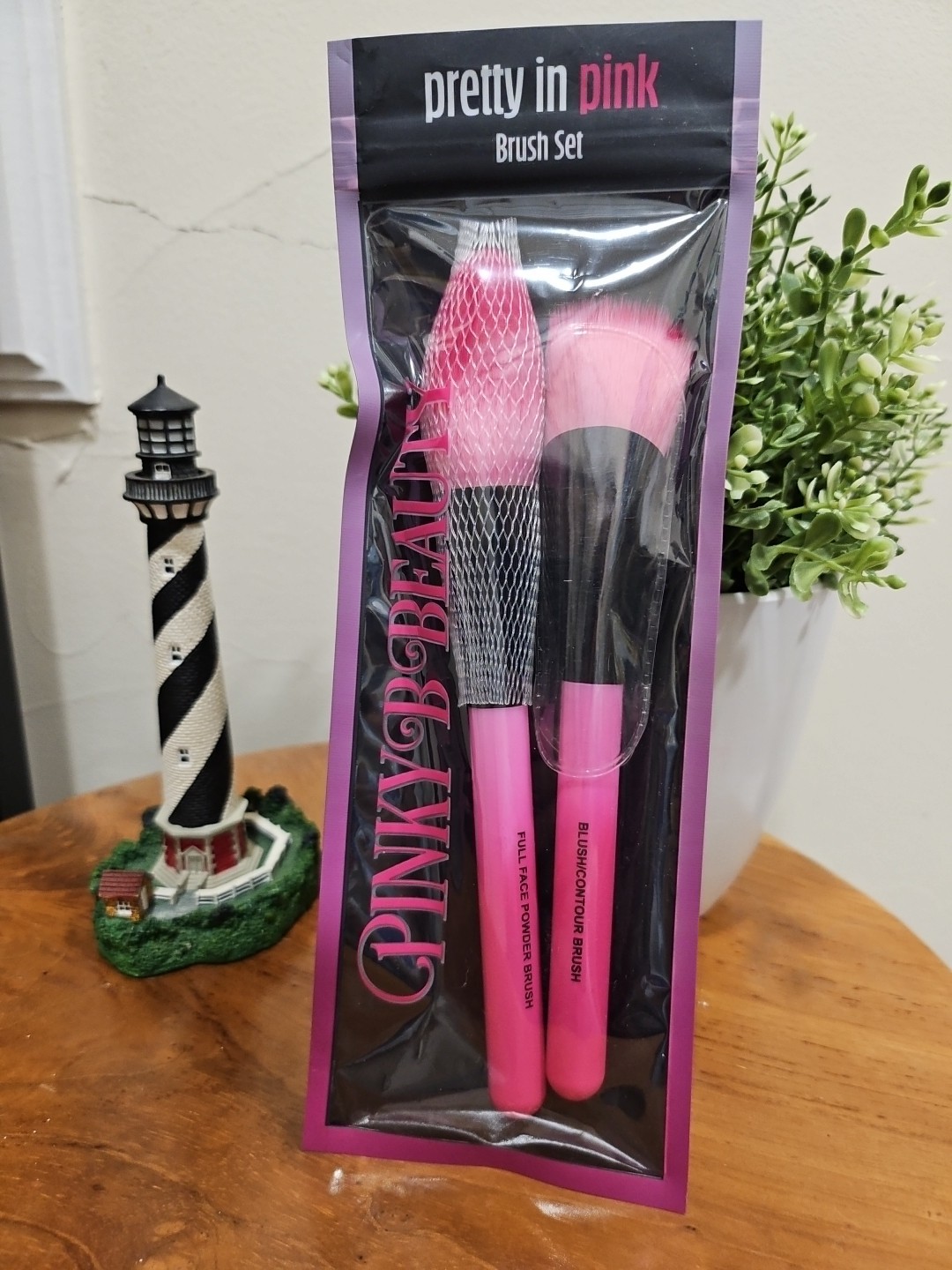 Pinky B Beauty Pretty In Pink Brush Set - Powder Brush & Blush/Contour Brush