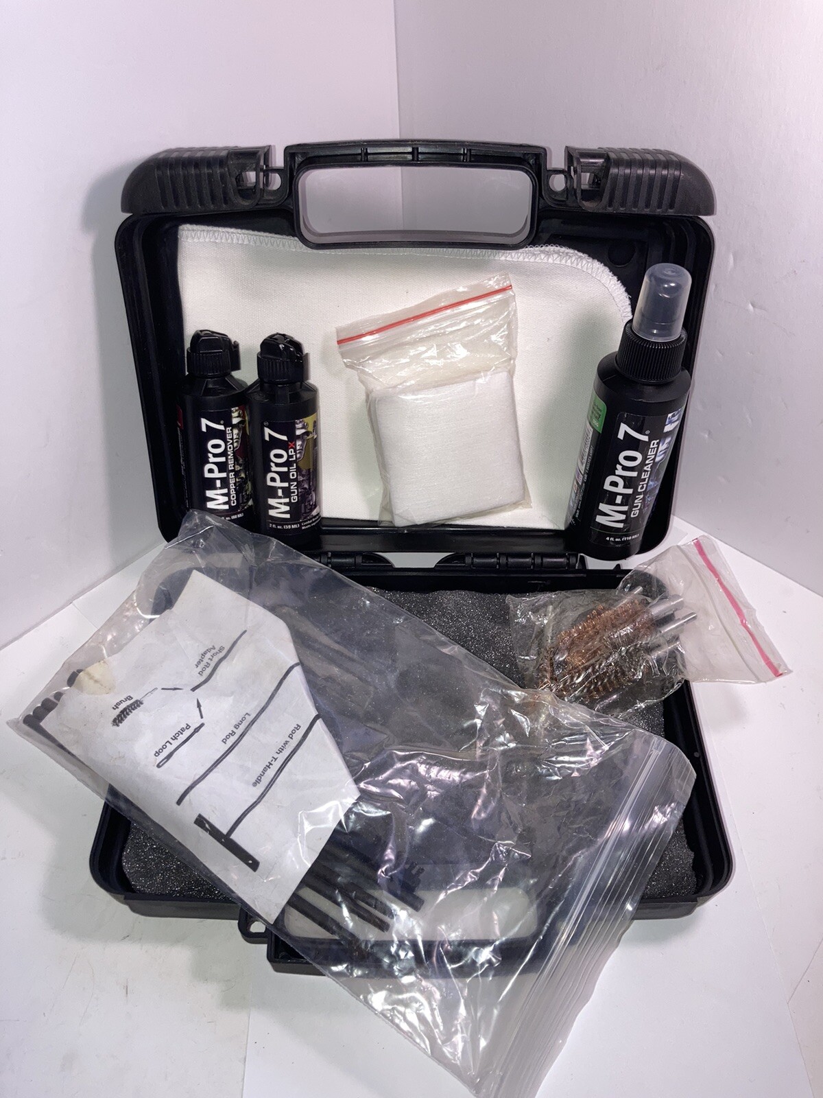 M-Pro 7 Tactical Universal Cleaning Kit 070-1505 open case NO PRODUCT GUIDE