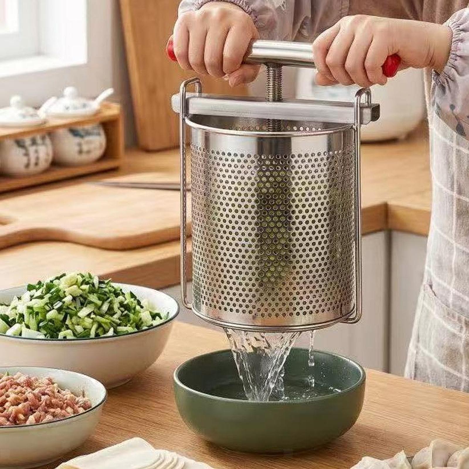 Vegetable Stuffing Squeezer Fruit Squeezing Tool Dumpling Filling Press