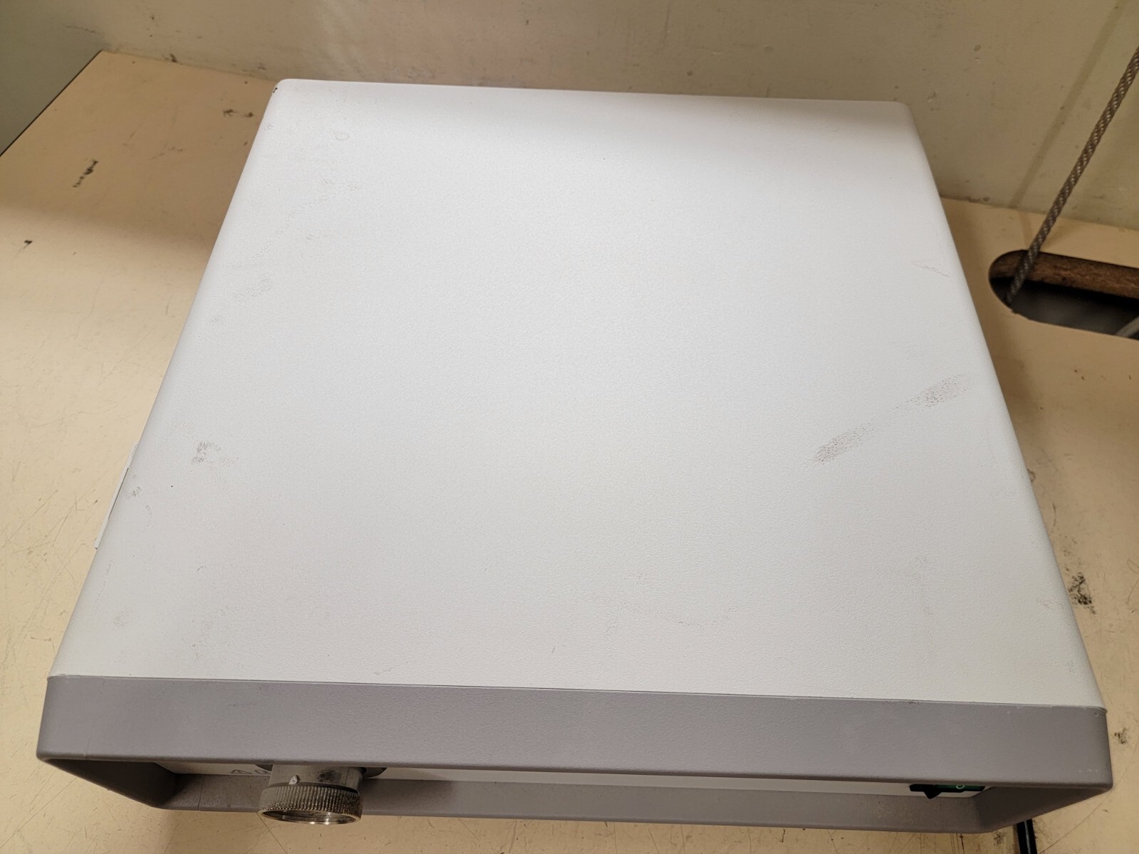ILO Electronics Xenon XL-M 100-g Light Source