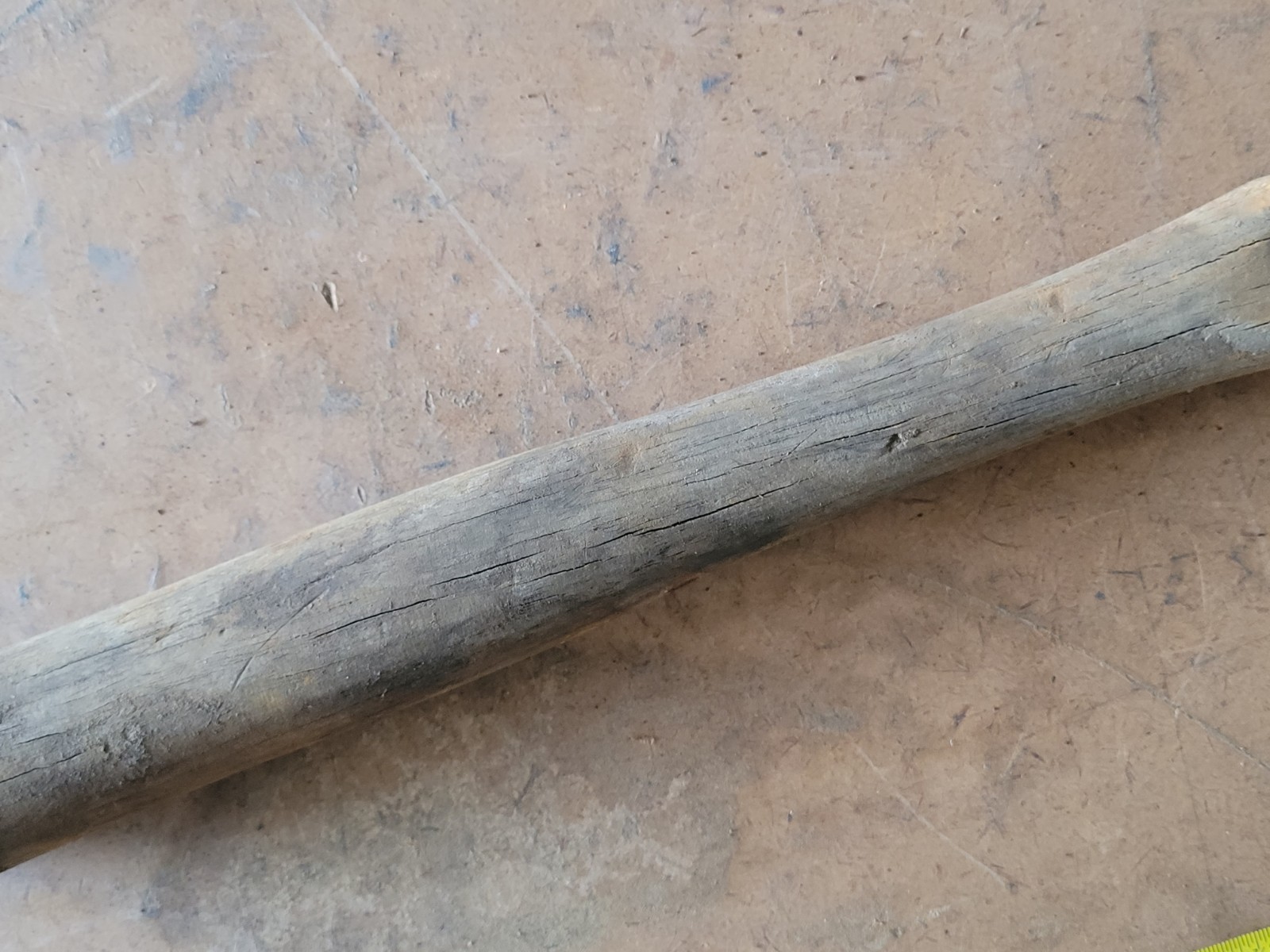 VINTAGE 16" Claw Hammer Wood Handle Carpenter Framing Tool Primitive Rustic