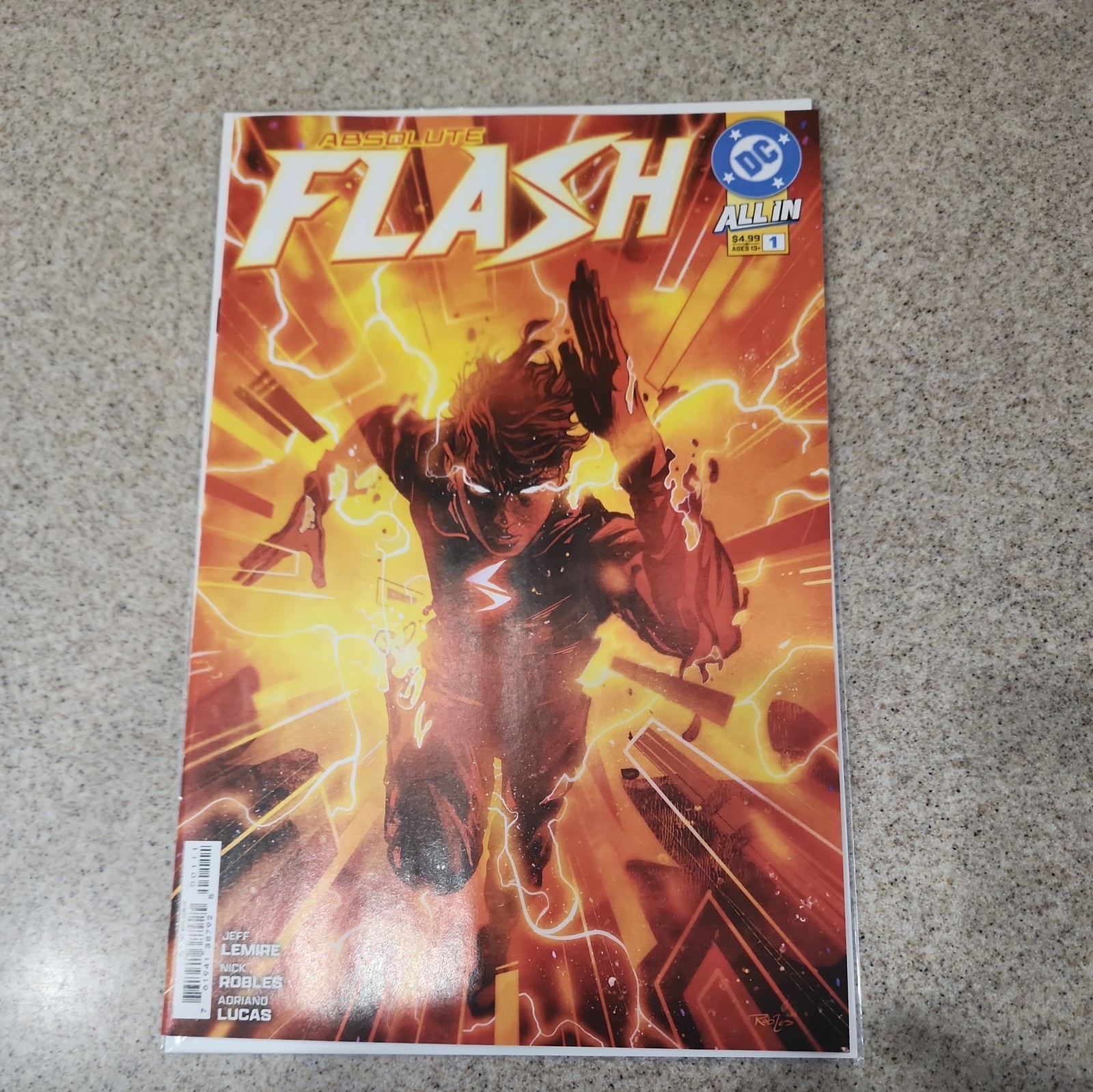 ABSOLUTE FLASH #1 COVER A NICK ROBLES NM 1ST PRINT 2025 DC