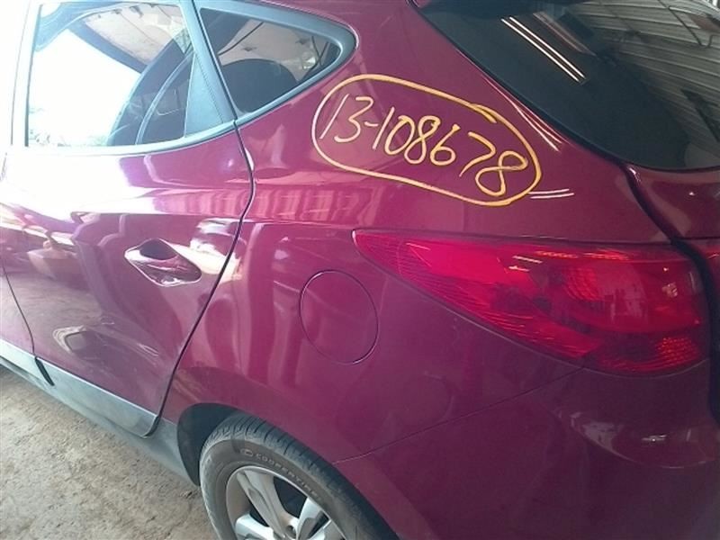 *NO SHIPPING* Driver Left Quarter Panel AWD Fits 10-13 TUCSON 10227279