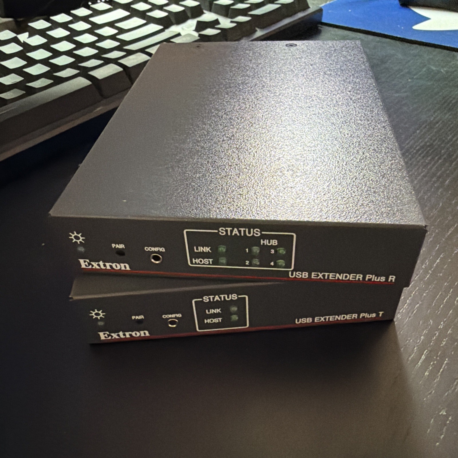 Extron USB Extender Plus R and Plus T no power adapter