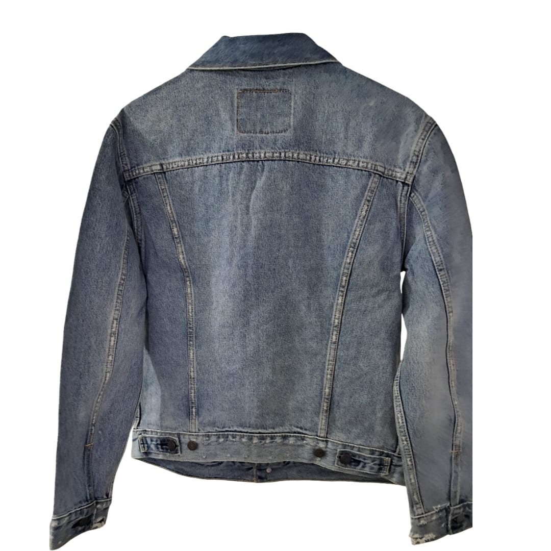 New Levi's Mens Denim Jacket/Trucker Style – Skyline Trucker- Size: MultiSize