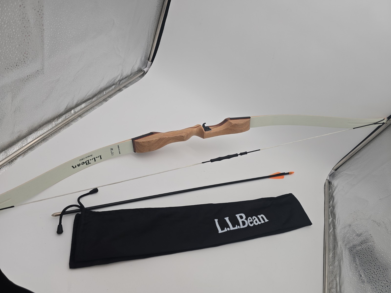 LL Bean recurve Bow 48” #15 with Protective Sleeve Excellent Conditions