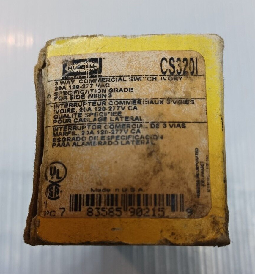CS3201 3 Way, 20 AMP, 120-277 VAC, Switch NEW OLD STOCK HUBBELL