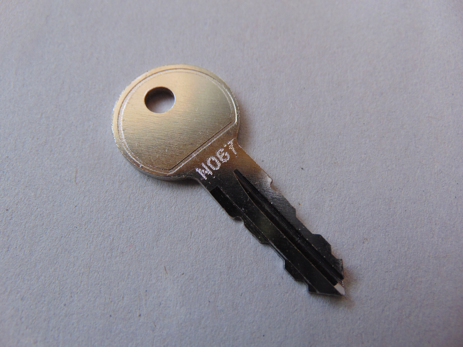 Thule Key N067 N 067 Replacement Key for Rear Rack Roof Boxes Roof Rack