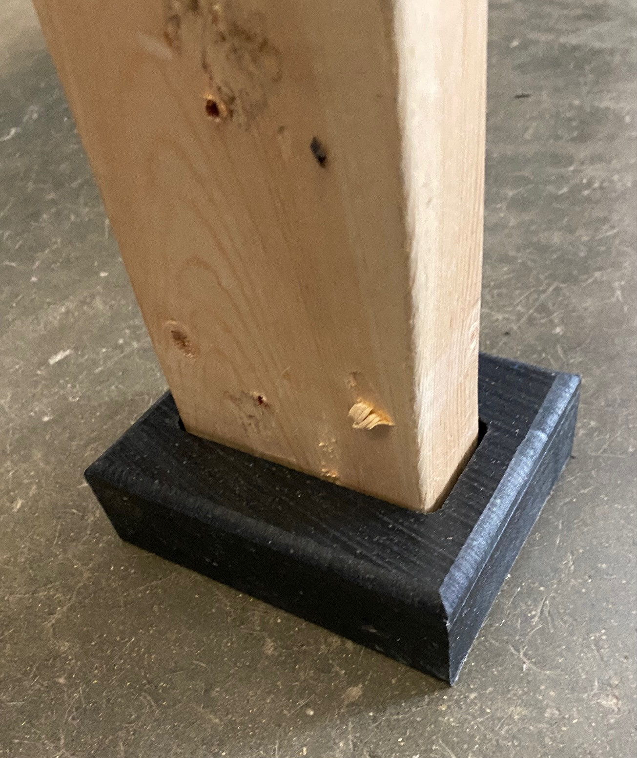 Multi-Purpose Feet for Shelves - 2x4 walls