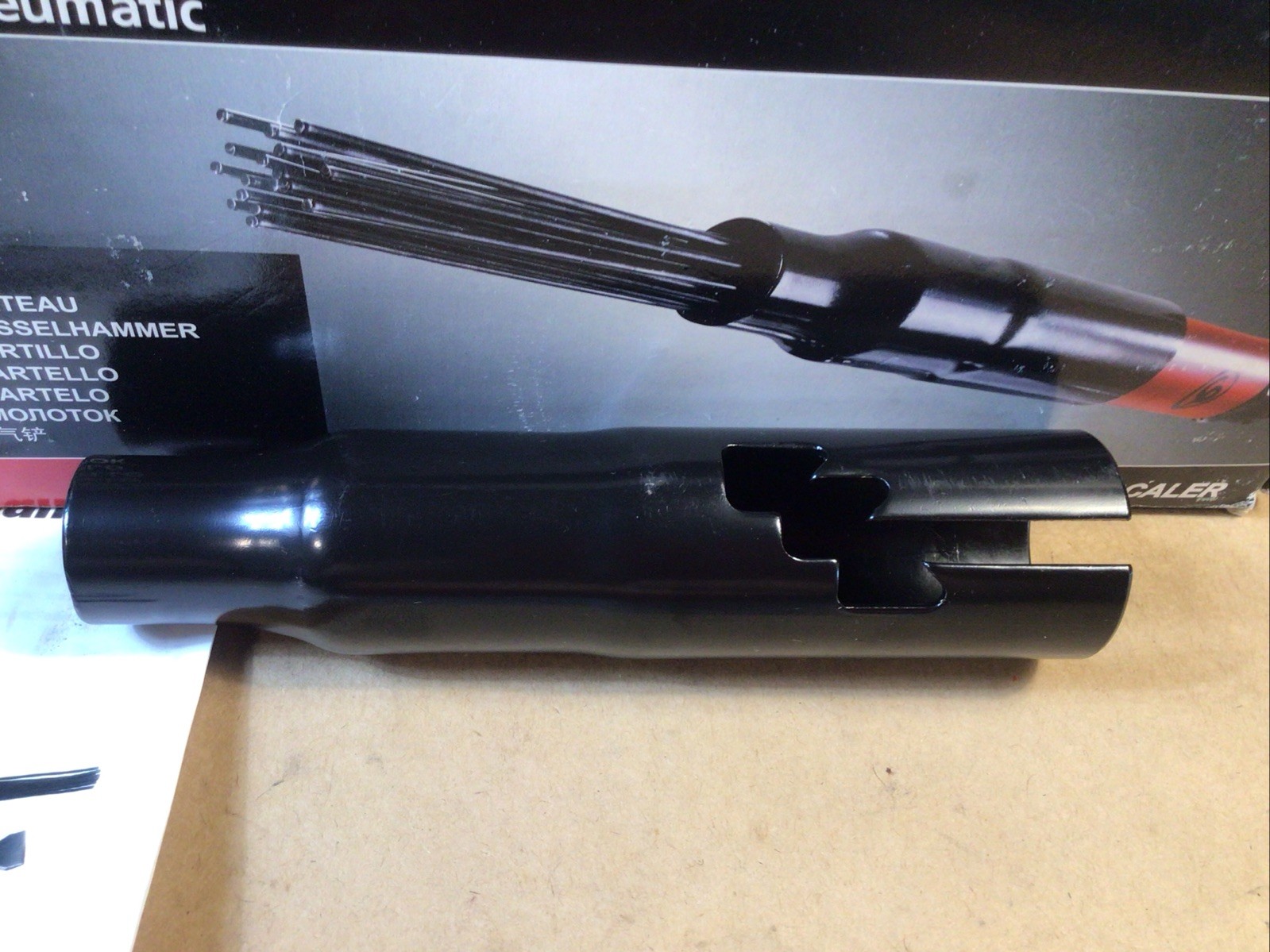 Chicago Pneumatic CP7120 Needle Scaler / Chipper Hammer