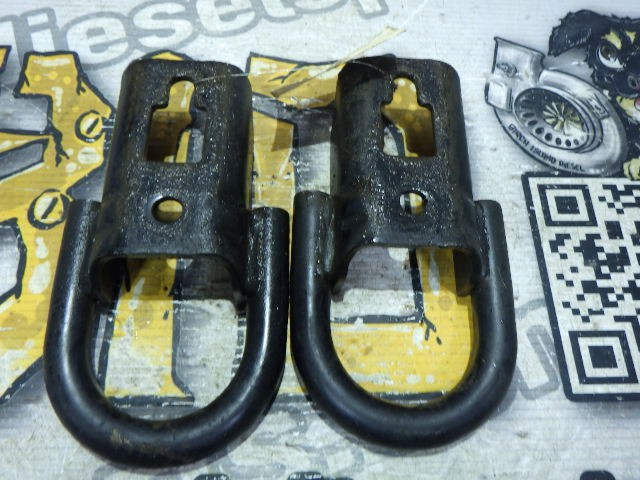 2009 2010 FORD EXPEDITION EL LIMITED 5.4 AUTO 4X4 OEM FRONT TOW HOOKS (SET)