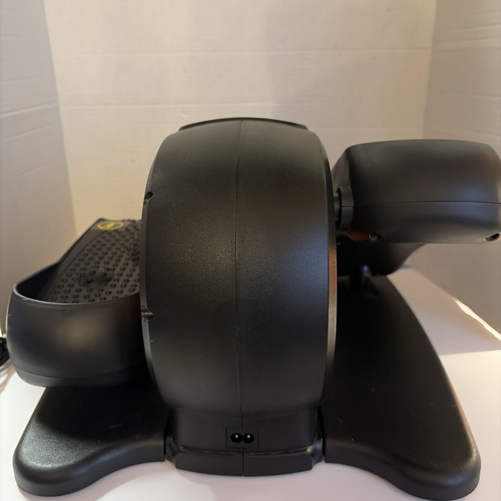 YOSUDA Quiet Under Desk Elliptical Exercise Machine, Workout Very Good Condition
