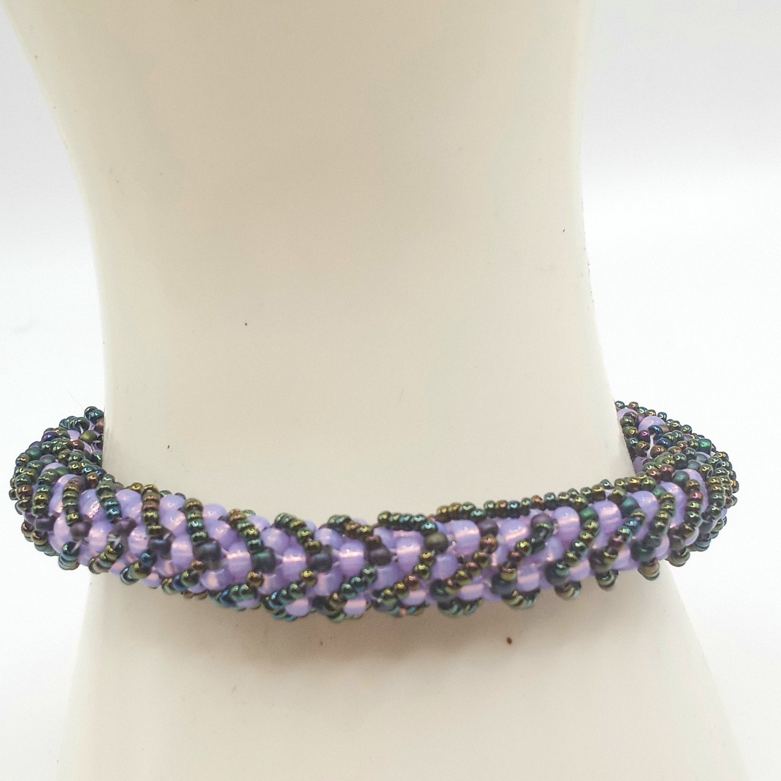 HANDMADE Violet Netted Rope Bracelet 7.5''