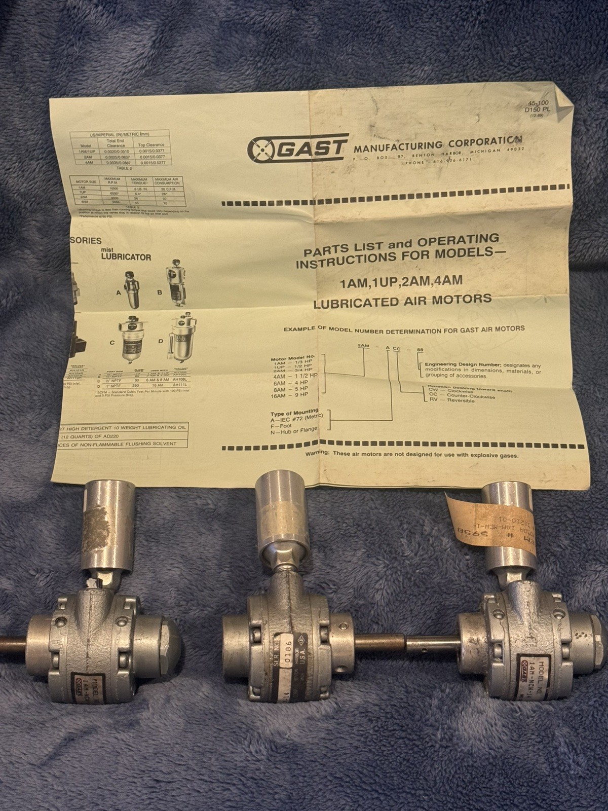 LOT (3) GAST 1AM-NCW-14 Clockwise CW Air Motors W/ Mufflers **Untested**