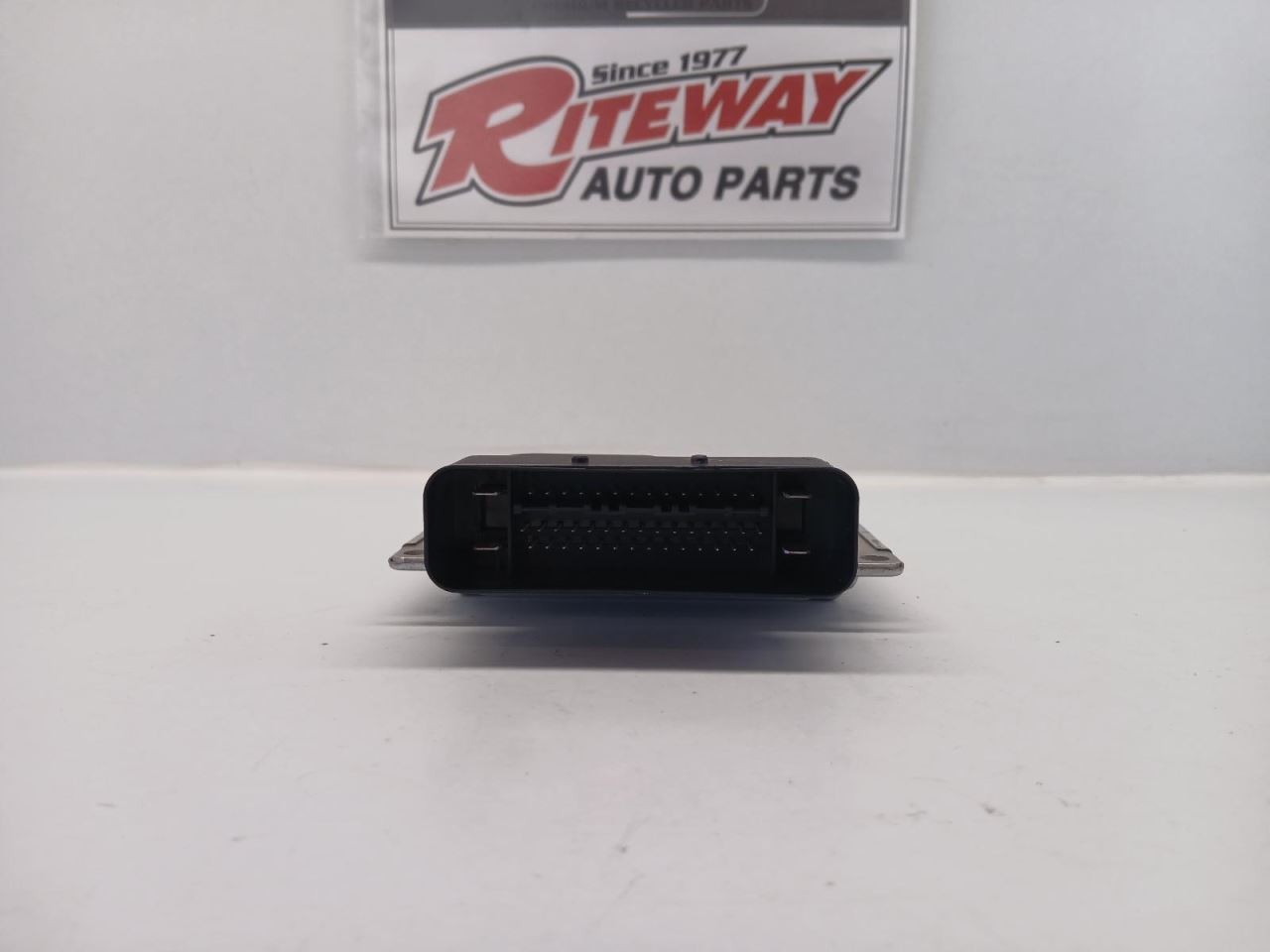 2016 CORVETTE C7 SUSPENSION MODULE 23207801