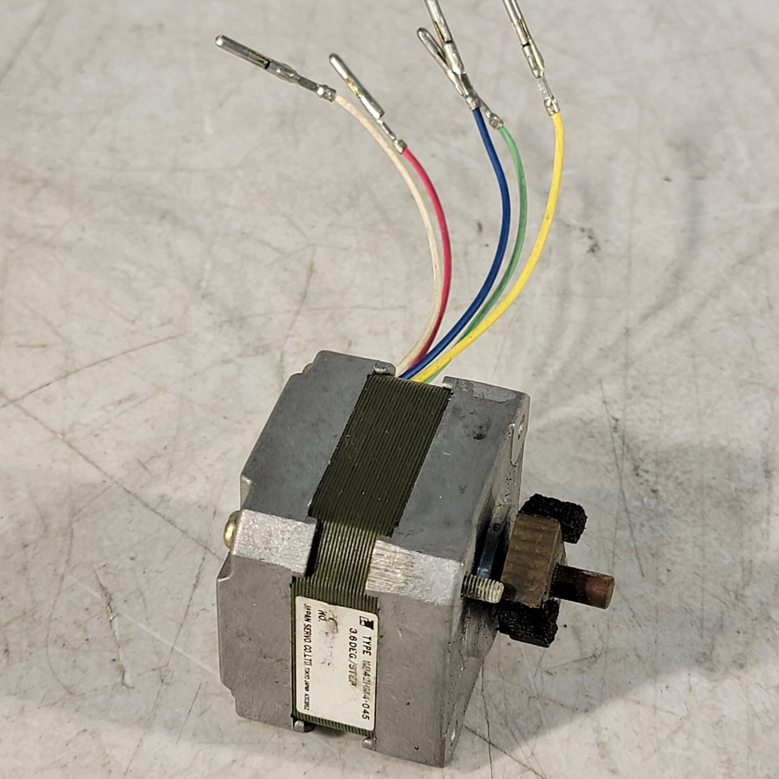 Japan Servo KR42HM4-045 Stepper Motor Stepping w/ Breakout Pins