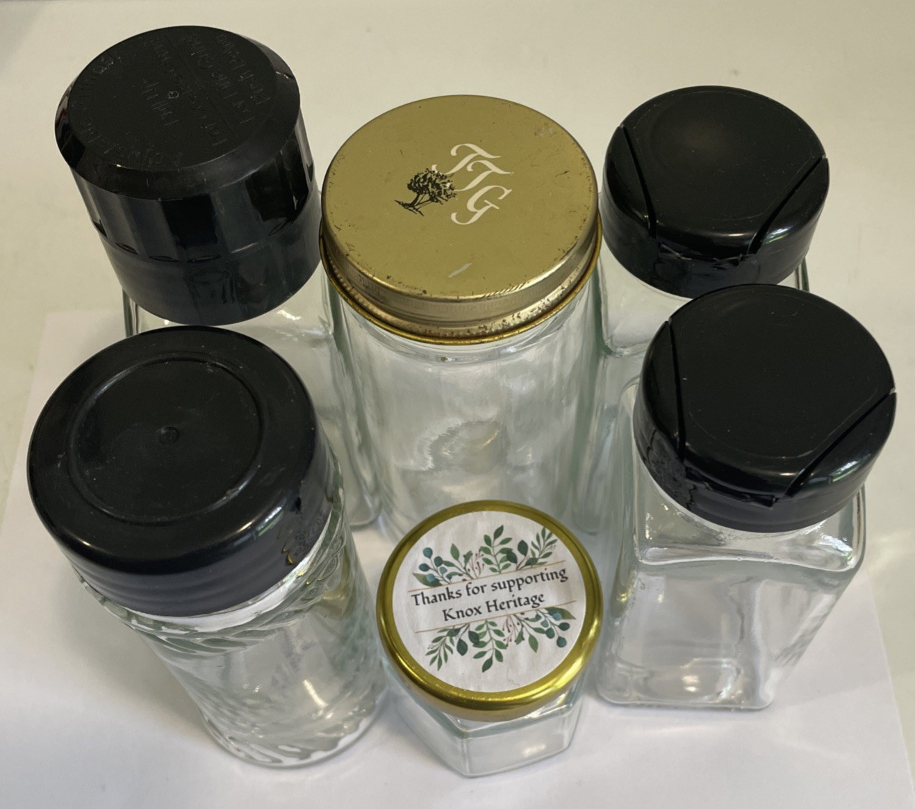 6 Clear Glass Bottles Tin Lids, Pastic Lids