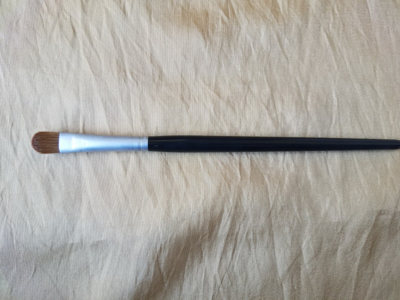 Sei Bella Flat Shadow Brush
