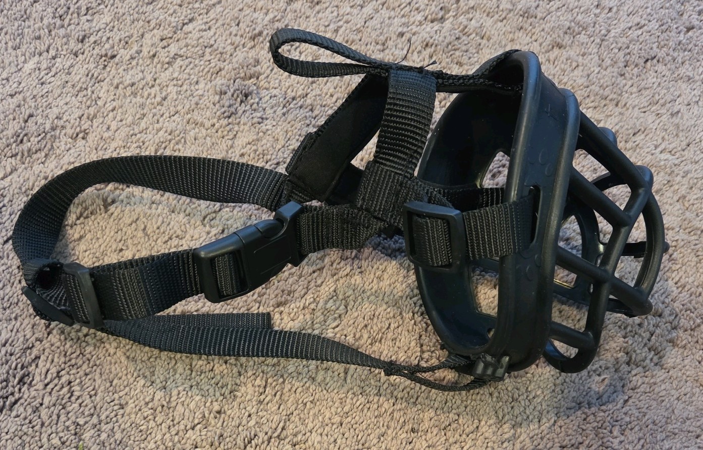 PettyCart Soft Basket Muzzle - Size Large Snout 10- 11" Prevent Biting, Chewing