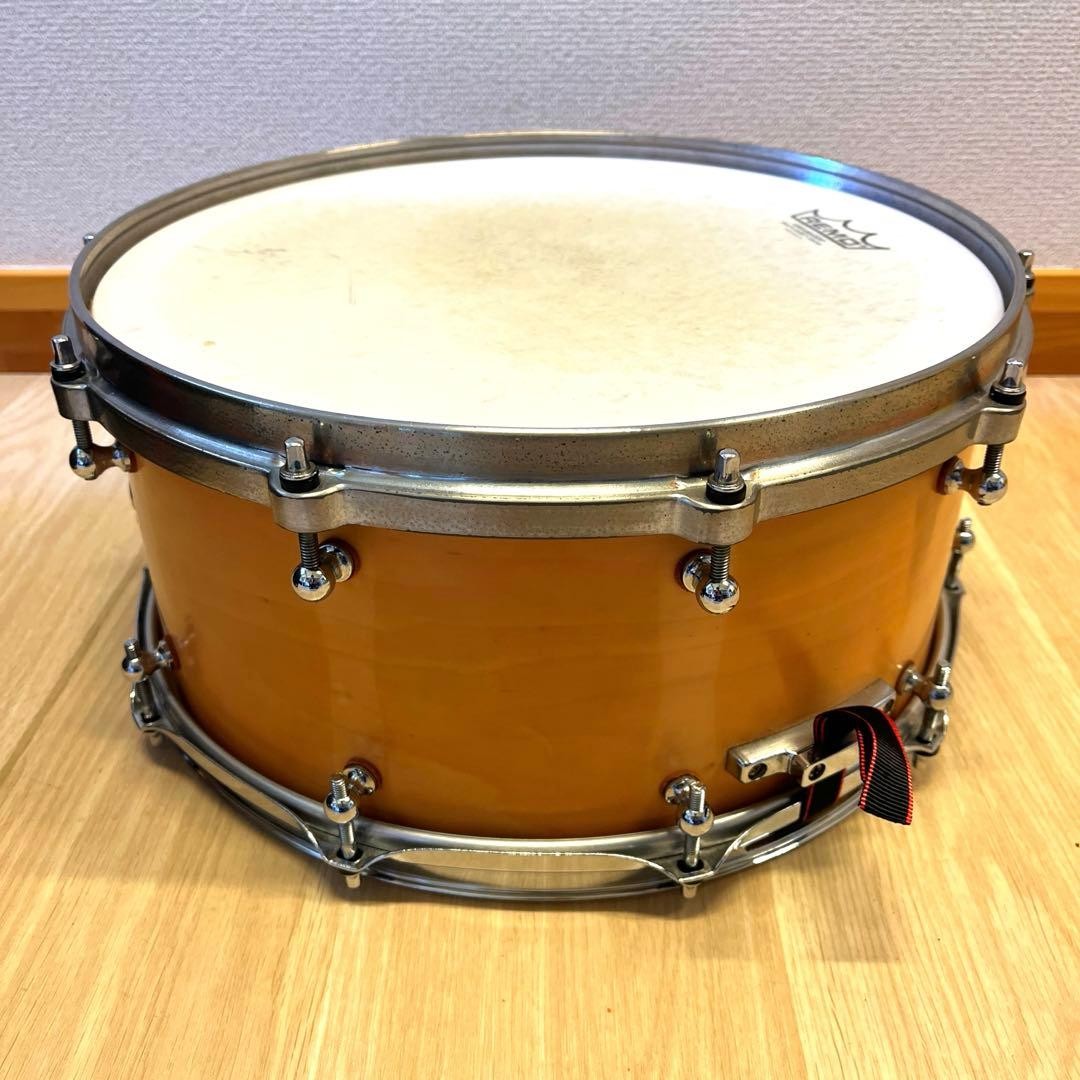 pearl zenithal resonator snare case included