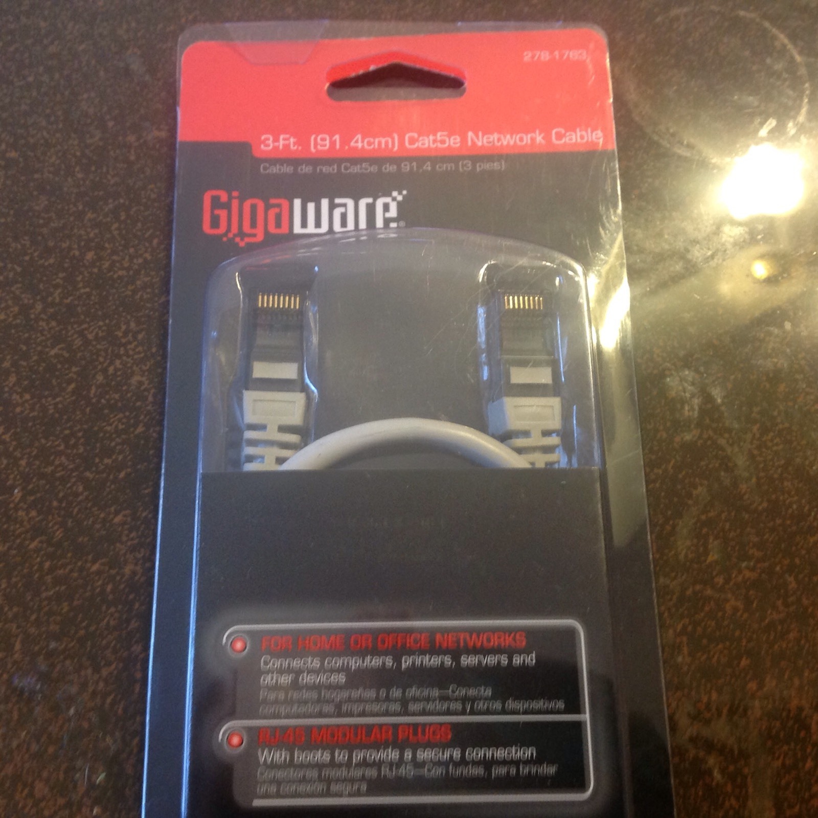 GIGAWARE 3FT. CAT5E NETWORK CABLE - 278-1763 Brand New *