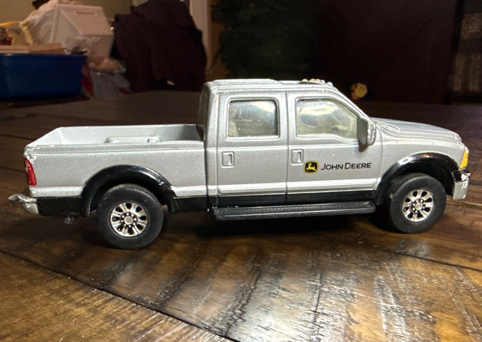 Ford F350 ERTL John Deere Pickup Farm Work Truck Silver JD Licensed   1268Q00
