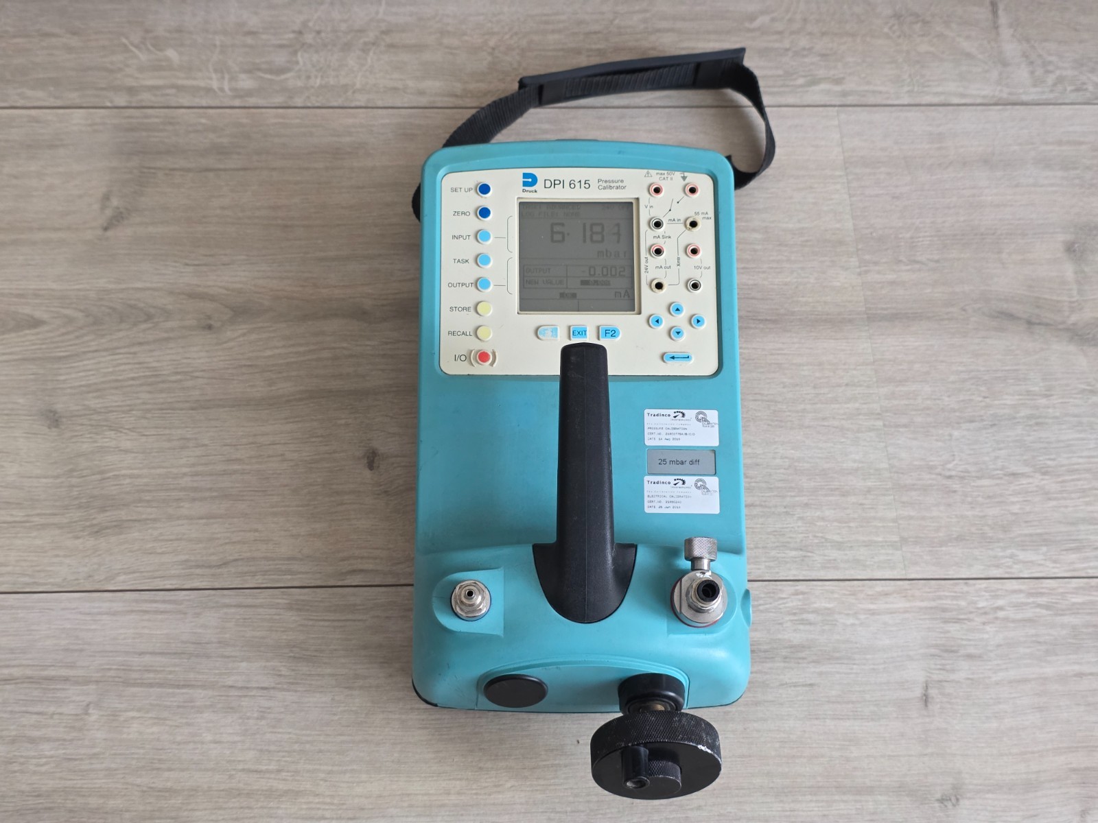 PRINT DPI 615 PRESSURE CALIBRATOR - PORTABLE HANDHELD CALIBRATOR (25 MBAR)