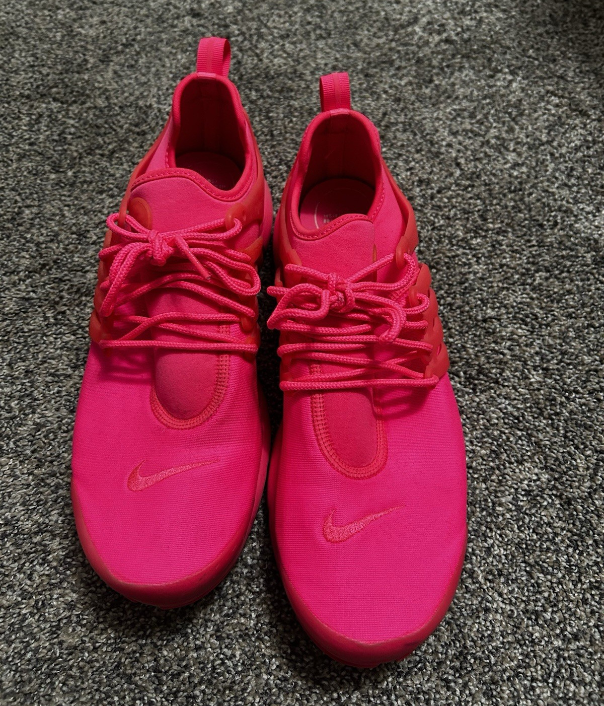 Nike Air Presto Pink Low Top Lace-Up Athletic Sneakers Unisex Adults