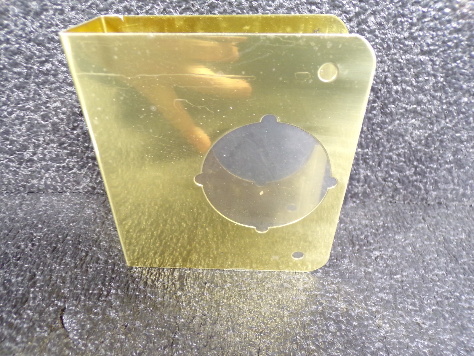 Protector Plate, Brass 1-3/8", Backset 2 3/4" (K)