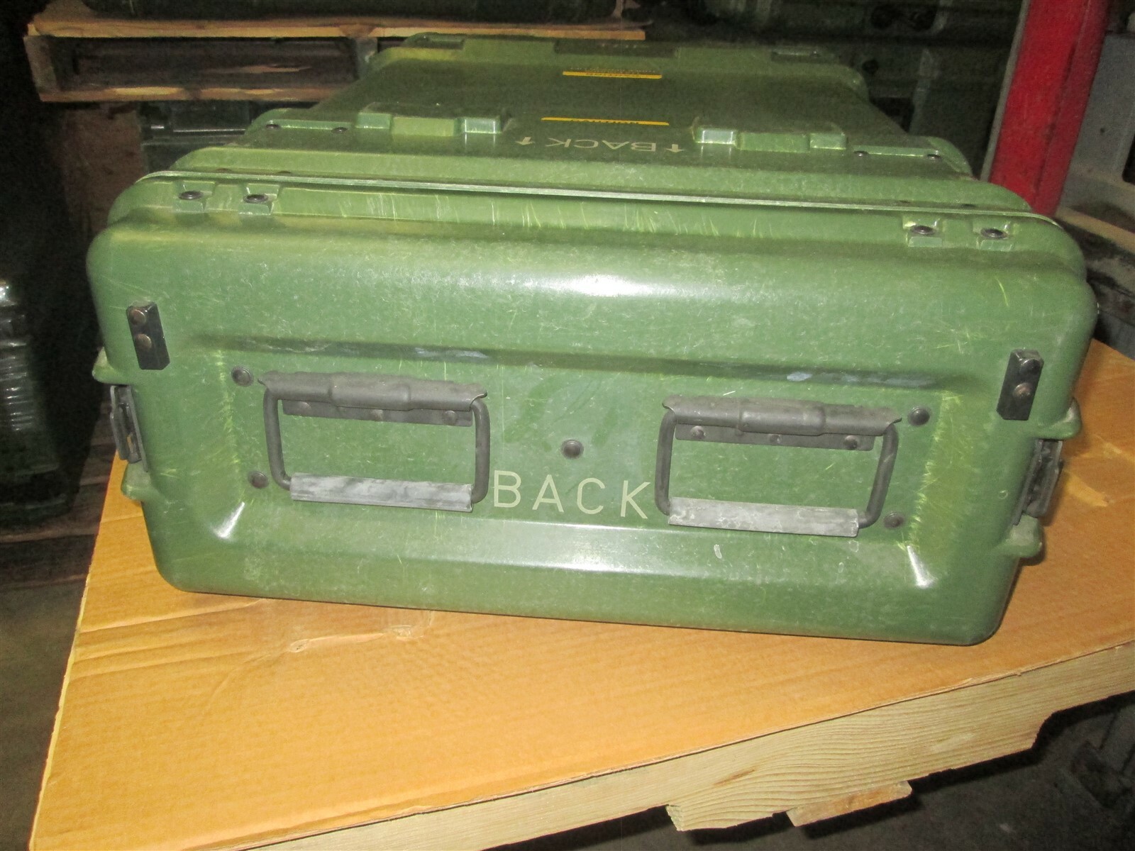 Rackmount 04U x24 Slide Out General Dynamics Composite Shock Mount Rack Case A2