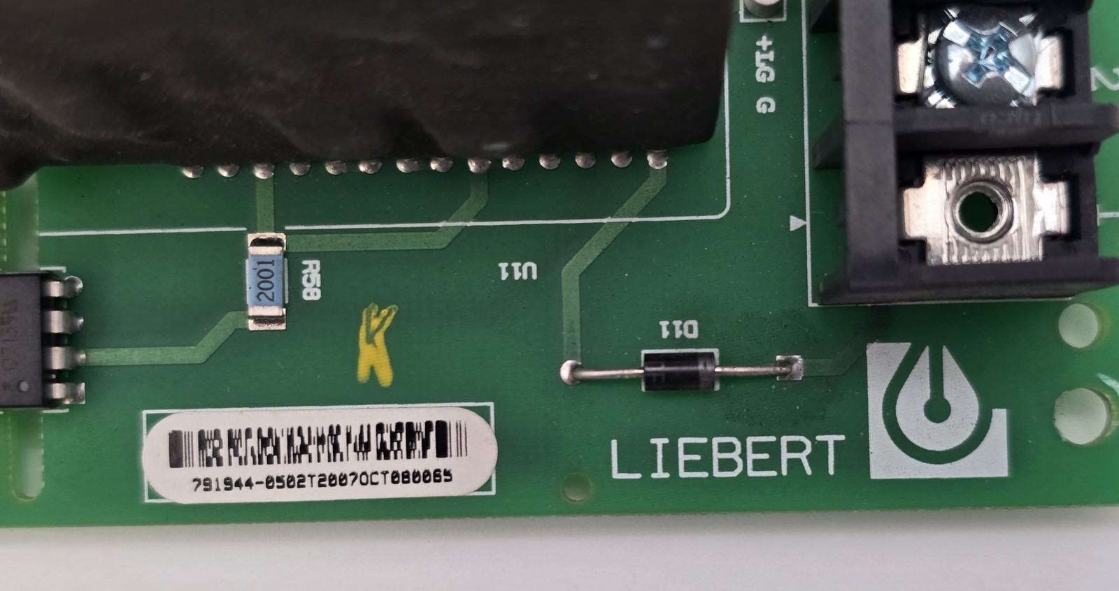 Liebert 02-791944-05 Processor Board Rev 2 Gate Driver Nichican 470uF 50V