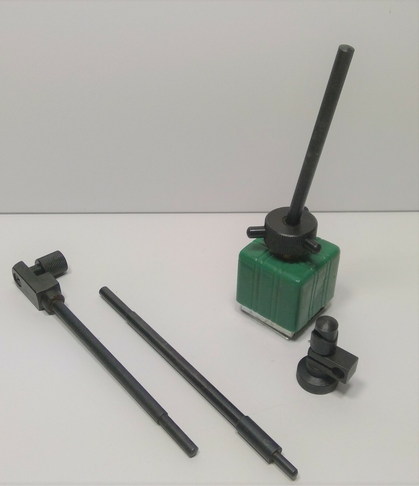 Fowler Medium Magnetic Base with Standard Base 52-585-025**50% OFF**